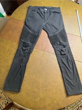 H&M Divided Men's Skinny Black Distressed Biker Denim  Jeans 33x31